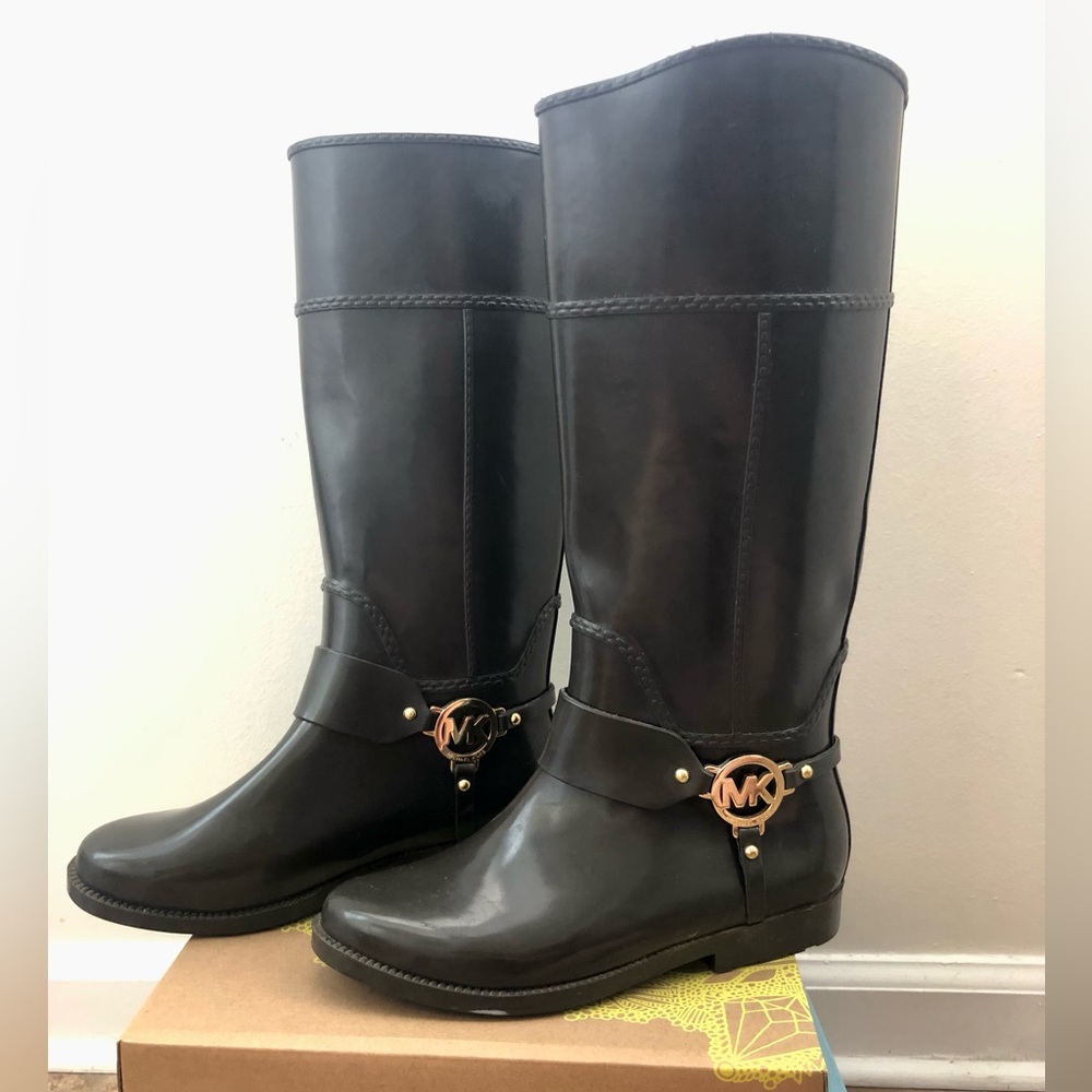 Michael Kors Rain Boots - Picture 2 of 3